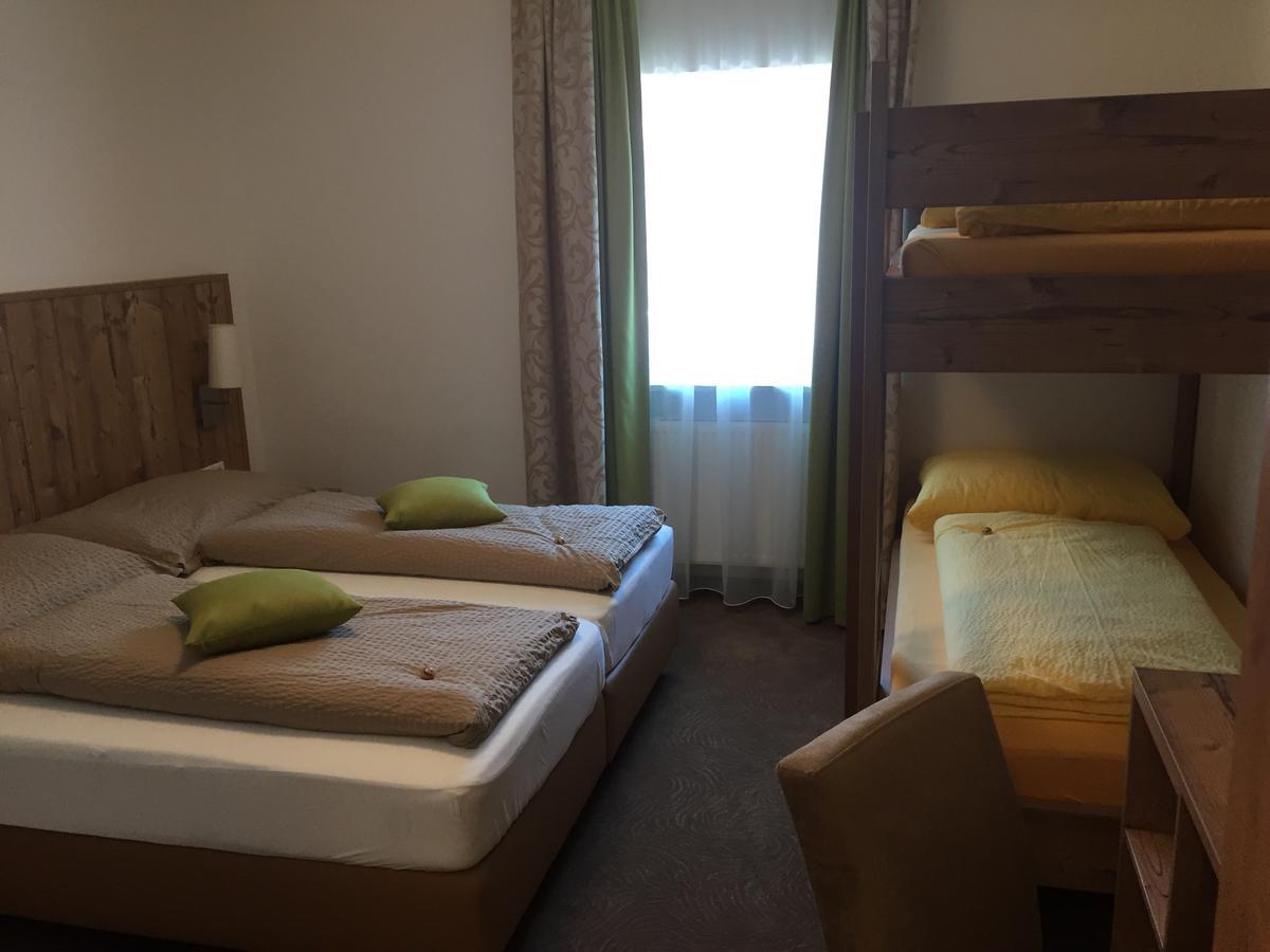 Pension David Puch bei Hallein Exterior photo